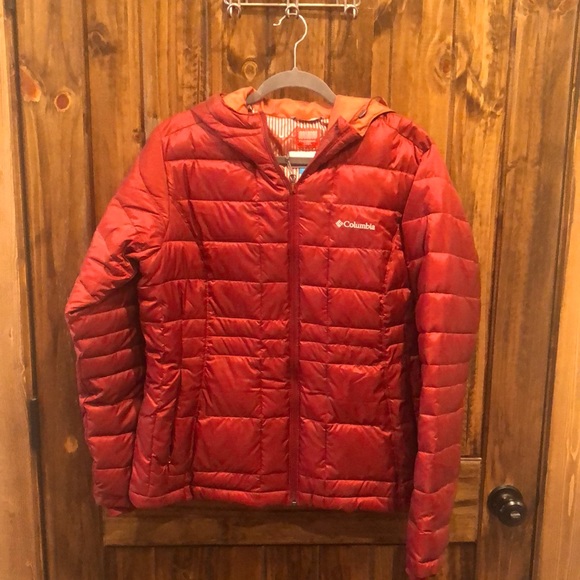 Columbia Women’s Pacific Post II Hooded Jacket with Thermal Coil Insulation